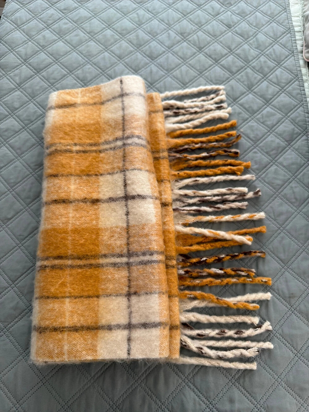 Steve Madden Super Soft Shawl, One Size NEW